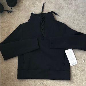 LULULEMON ties to you pullover. NWT NEVER WORN